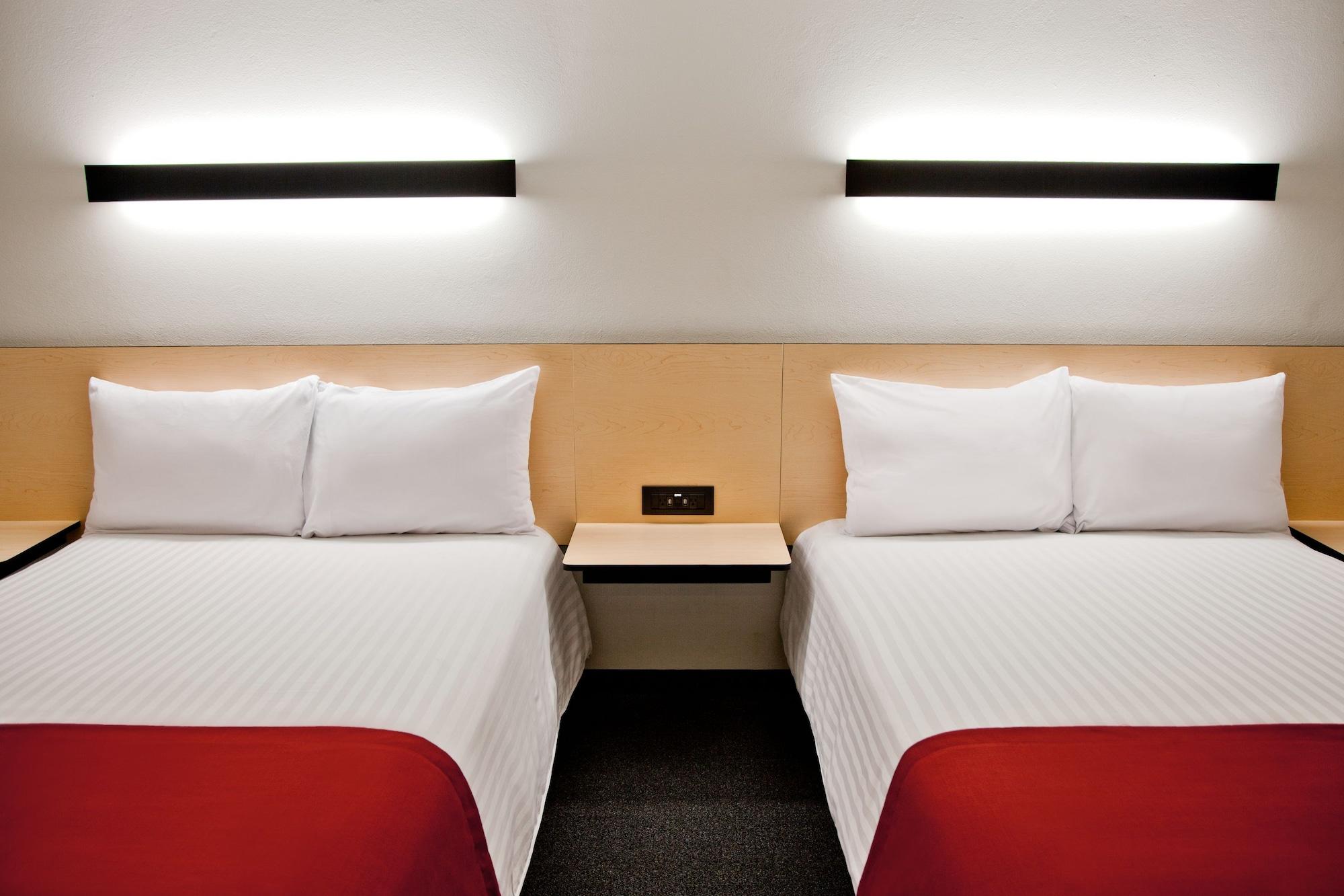 City Express By Marriott Tijuana Rio Exterior photo